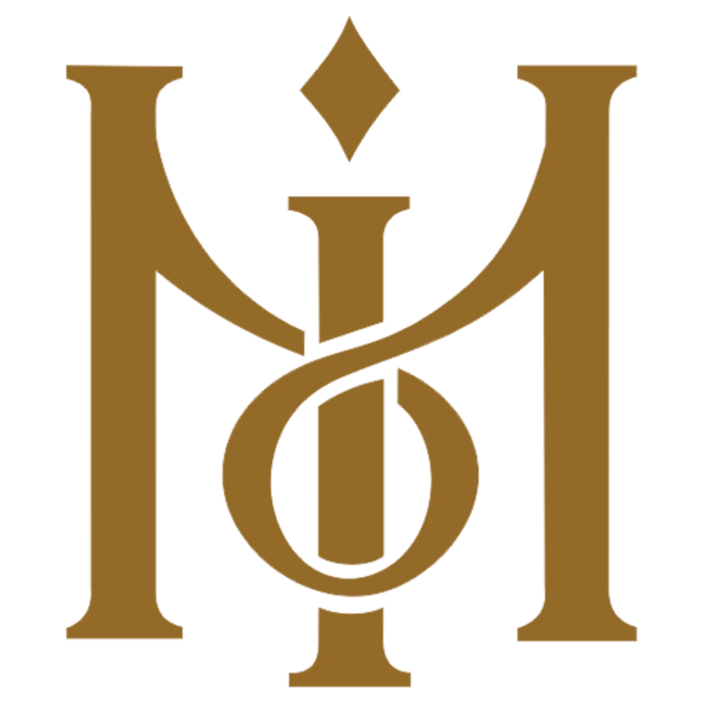 dark GOLD LOGO MAESTRI SQUARE